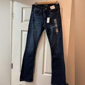 NWT Express Barely Boot Mid Rise Women’s Jeans